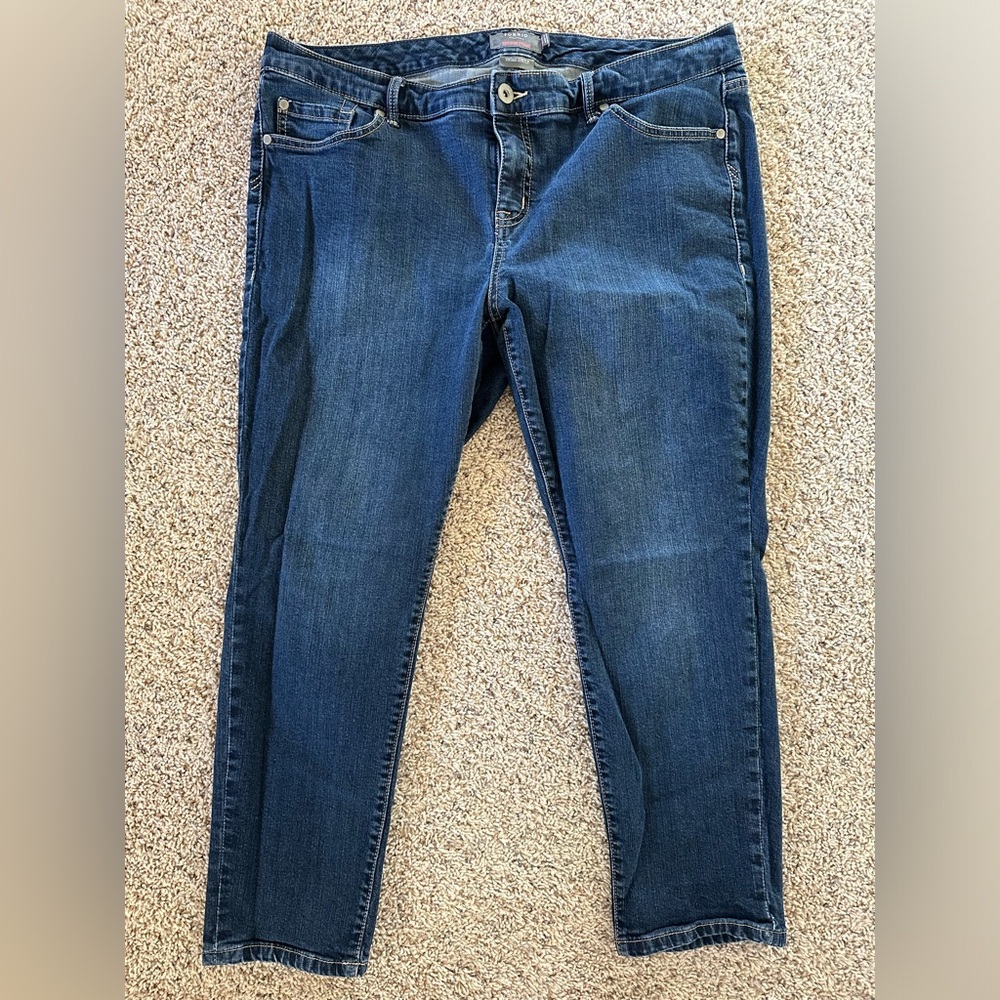Torrid Boyfriend Straight Jeans - Size 18 Short